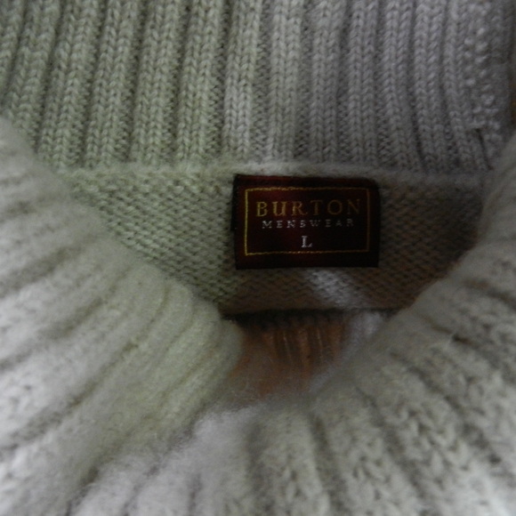 Burton Menswear Sweater Mens Large Beige Wool Turtleneck Snowboarding - Picture 9 of 9